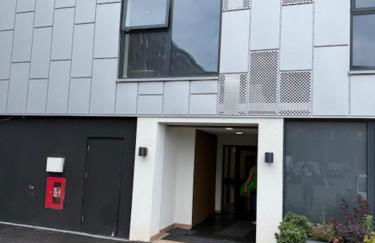 3 Bed Penthouse, 2Free Parking Spaces Close to BHX NEC - Foto 5