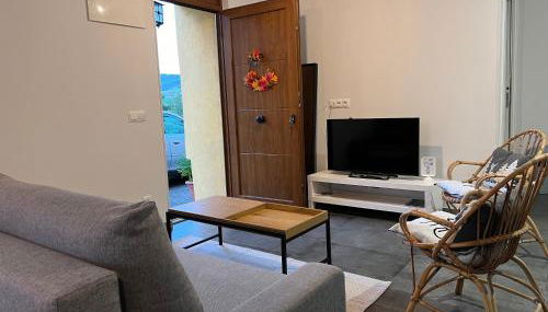 Villa Marta loft diáfano con jardín y aparcamiento en Villa histórica - Foto 5