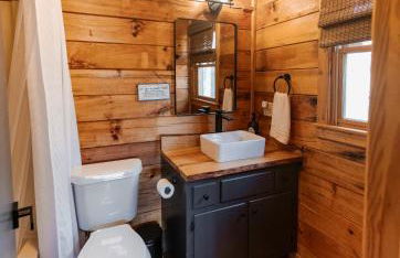 A Rustic Hideout - Foto 77