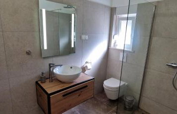 Villa Lukas&Ana s bazenom,dječjim igralištem - Photo 50