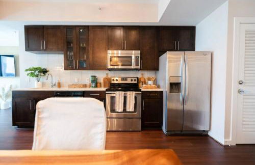 Buckhead High-Rise Retreat with Pool & Balcony - Foto 24