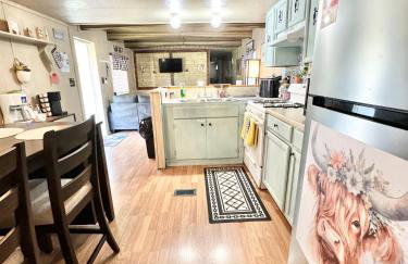 San Angelo Haven - A Mile from Bandera Main St - Foto 31