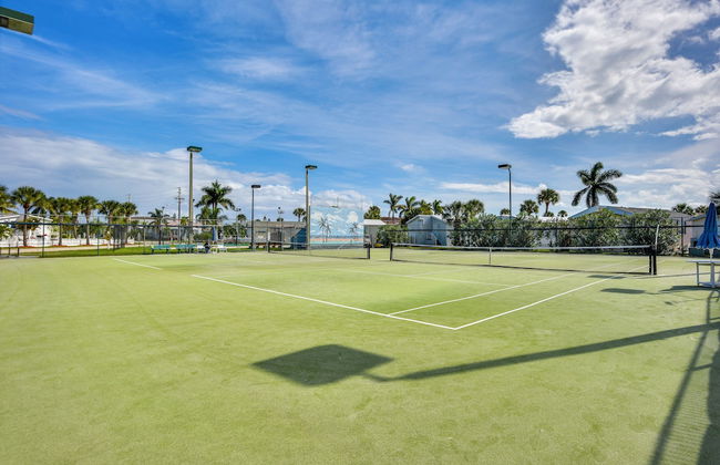 Waterfront Nettles Island Beach House: Pool Access - Foto 45