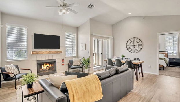 Mountain View by Cloud Dream Homes - Photo 2, Room