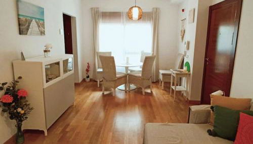 Piscina, patio privado y aparcamiento - Foto 5