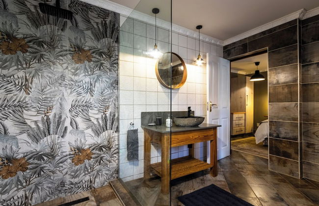 Hornbill Family Suites - Photo 80