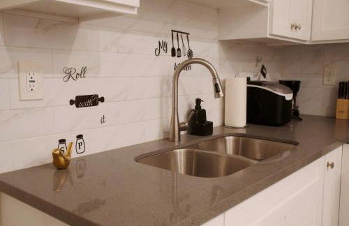 Noir and Gold Retreat - Foto 8