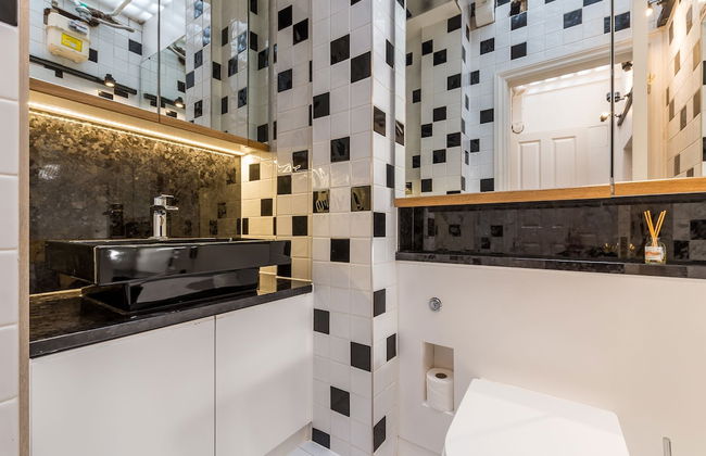 Sherlocks Hidden Home - Foto 17