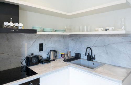 MONOPATI HOUSE - Photo 42