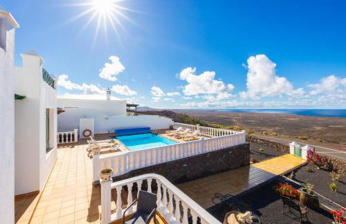 Villa Sol Y Mar - Photo 10