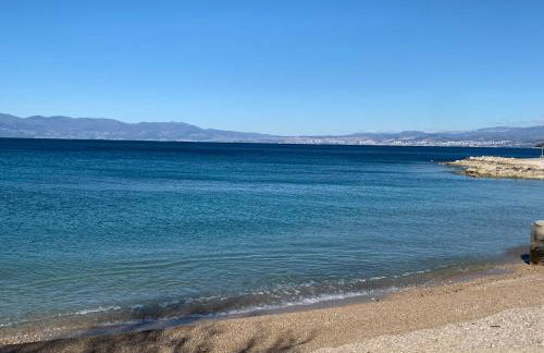 VILLA SOLIS LACUS modernes Apartment - privater beheizbarer Pool- Klimaanlage - private Parkplätze - Foto 59