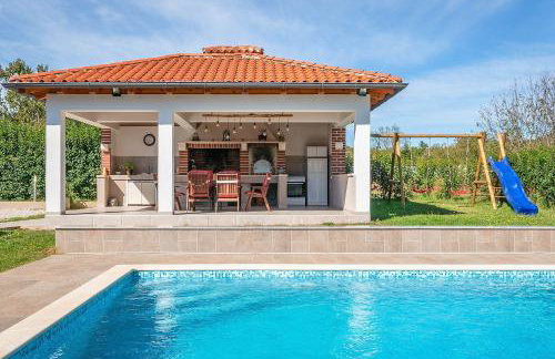 Charmante Villa mit privatem Pool, Klima, Sonnenliegen, Terrasse und Grill - Foto 10