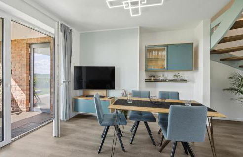 Cozy Apartment In Ovelgönne With Sauna - Foto 4