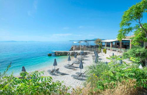 Anna Nissaki - Photo 7