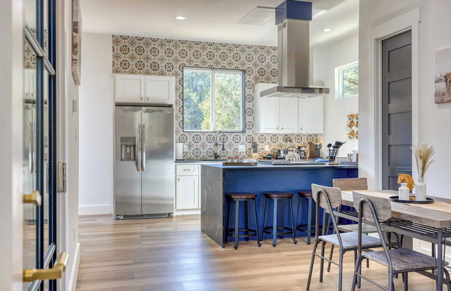 Pool, Hot Tub, Game Room, Fire Pit Luxe & Private 4bdr Maverick by Avantstay - Foto 14