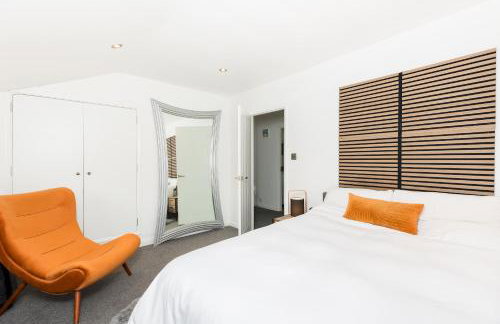 Stylish Modern 2 Bed with Parking - Pass the Keys - Foto 21