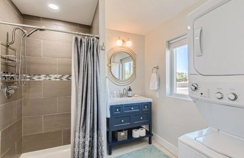 Lux life! Central location for business or play! - Foto 35