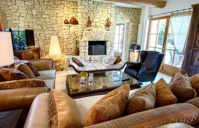 Villa in Nalliers With Private Pool and Garden - Foto 16