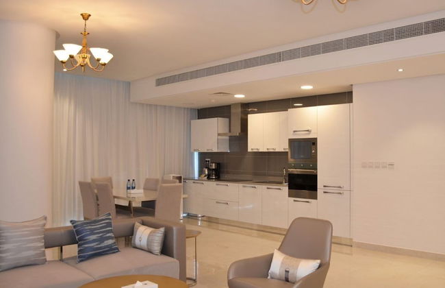 The Lodge Suites - Photo 18