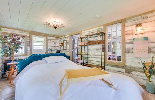 Lakefront Michigan Abode with Deck and Fire Pit! - Foto 18