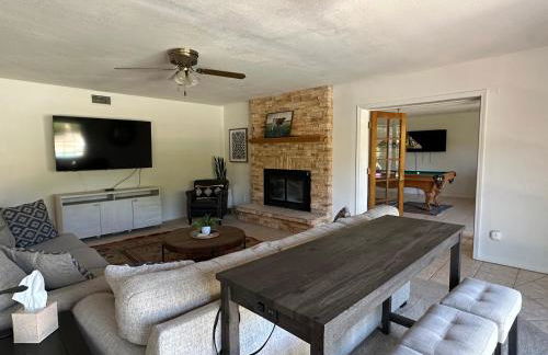 Paradise in Scottsdale with Pool Oasis & Game Room - Foto 19