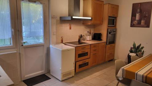 Grand T3 rénové - Calme Jardin Parking Wifi proche DAX - Foto 2, stove