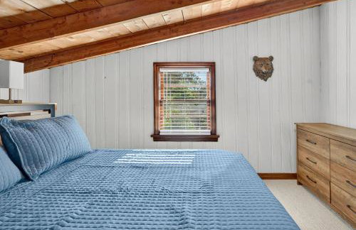 Cabin w River Access Fire Pit Grill WiFi & More - Foto 47