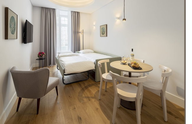 Lisbon Serviced Apartments Madalena - Photo 18