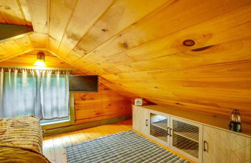 On 30 Acres with Trails and Garden Stockholm Cabin! - Foto 15