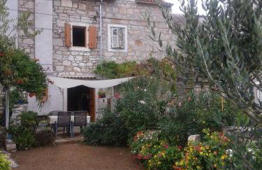 Stone house Na Rudini - Photo 49