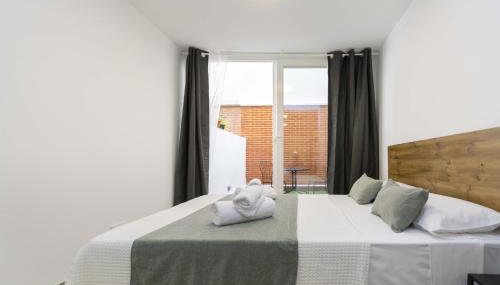 Regency IV - Ferga Suites - Photo 2