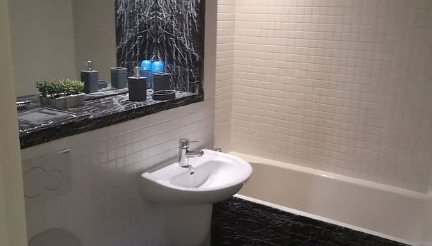 1 Bed Flat - Sleeps 2 - Parking - Wifi - Foto 5, Baño