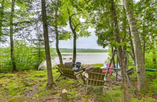 Near Snowmobiling Secluded Harmony Cabin with Deck! - Foto 25