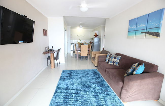 Vanuatu Beachfront Apartments - Photo 21