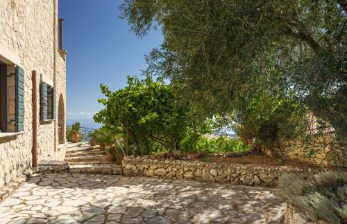 Armos Stone Villa - Private Pool & Sea Views, by ZanteWize - Foto 51