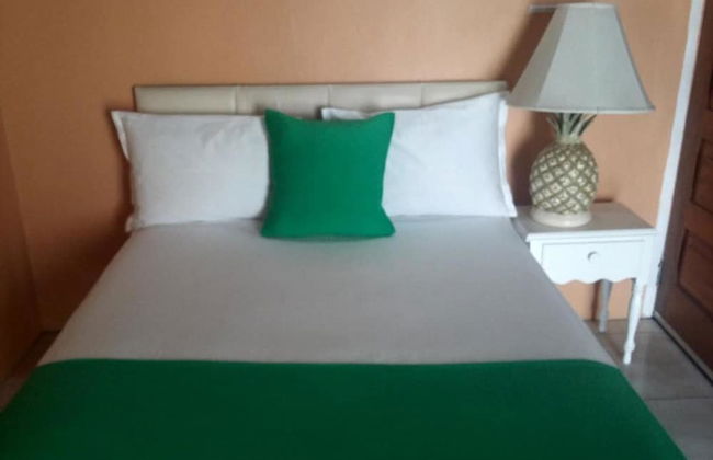 9 bed Villa Montego 10 Minute Walk to the Beach - Foto 5