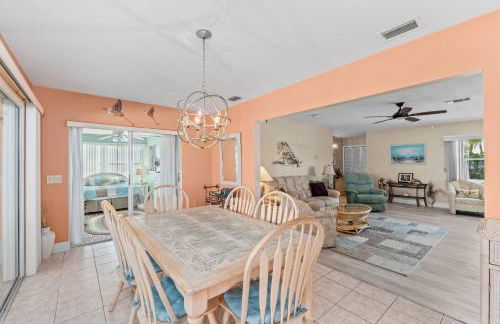 Waterfront Gulf Getaway - Foto 32