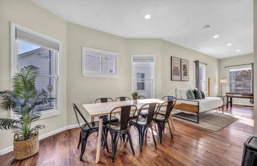 BIG 4BR House 7 Mins to Downtown with Foosball and Games - Foto 13