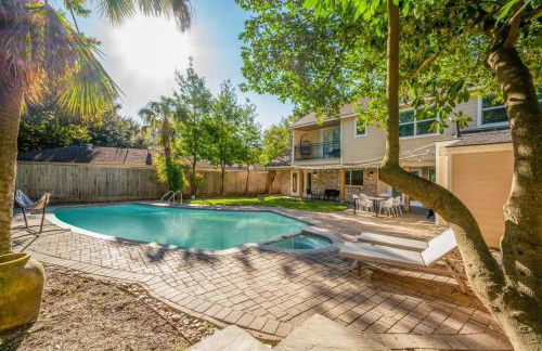 Bright and Spacious Home for w Pool -over 30 Nights- - Foto 1