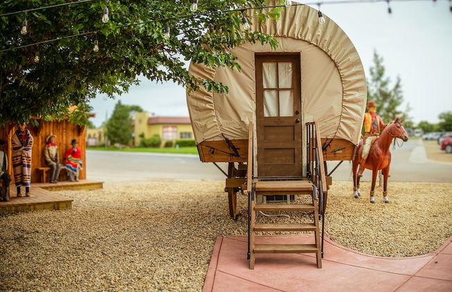 The Big Texan - Cabins & Wagons - Foto 36