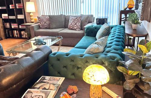 Beverly Estates - Photo 5