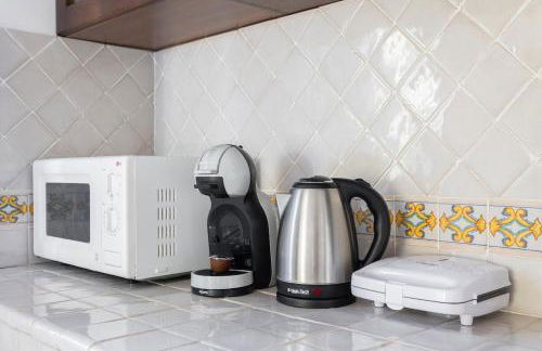 Villa Ray - Front row beachfront with garden - Foto 14