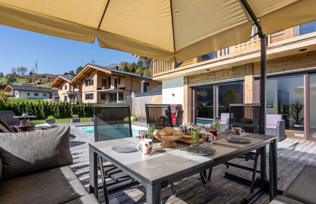 Chalet in Neukirchen by Wildkogel Ski Slopes - Photo 18