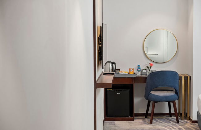 22Land Hotel Saigon - Photo 12