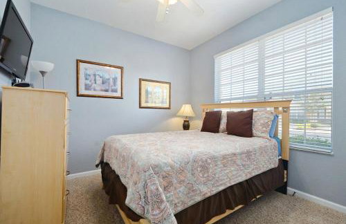 Luxury 3-bdr house with pool next to Disney - Photo 15