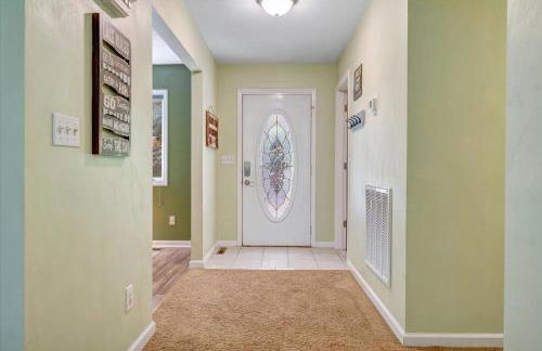 Reel Relaxed - Lakefront w/ Private Dock! - Foto 3