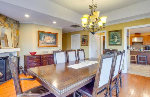 Spacious Lakefront Apt with Deck in Fayetteville! - Foto 9