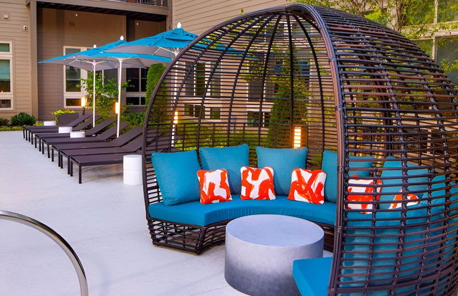 Spacious 2BR Apt with Den W Balcony - Foto 56