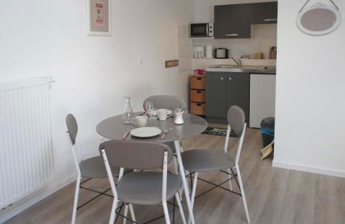 Les 4 Saisons Piscine intérieure - Foto 16