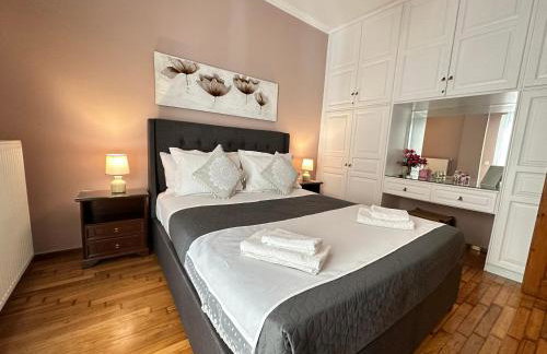 Oasis Grand House-large balcony with sea view - Photo 19